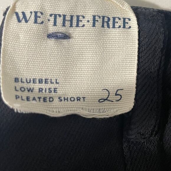 NWOT Free People We The Free Bluebell Low Rise Pleated Shorts - Picture 7 of 7